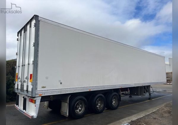 48ft freezer trailer r128000 48ft freezer trailer r128000